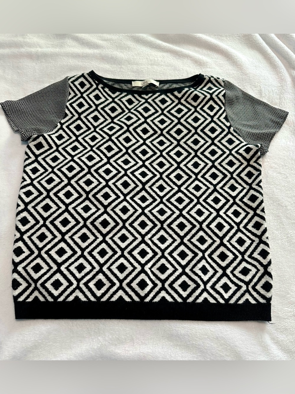 LOFT Black and White Diamond Pattern Sweater